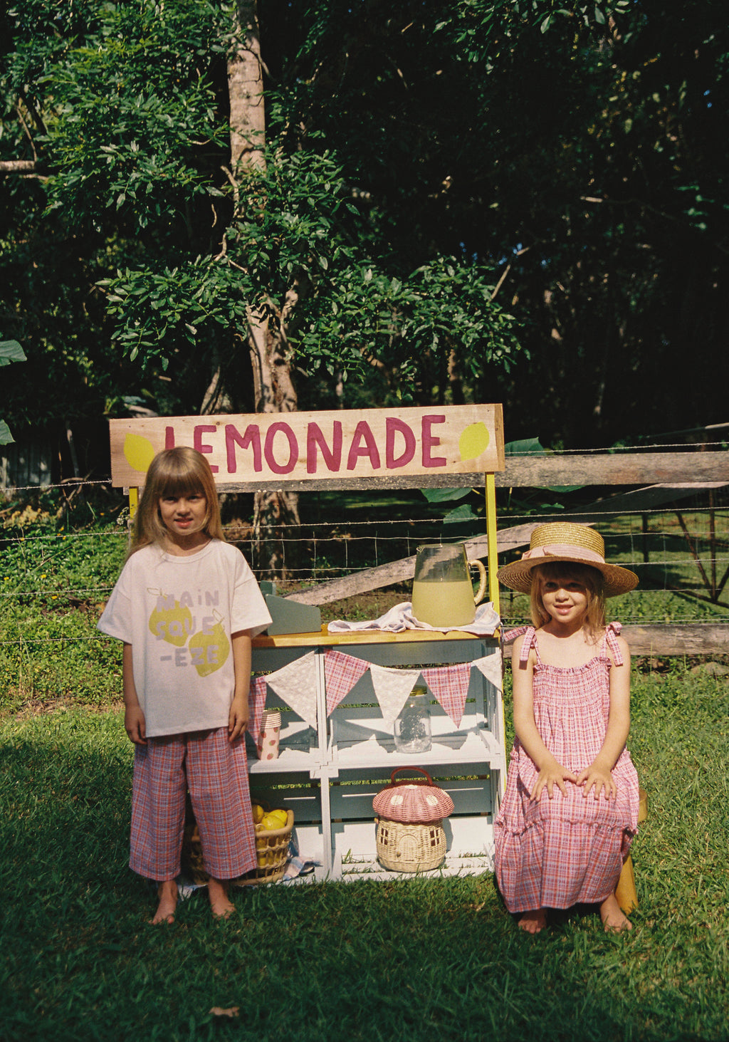 Main Squeeze Tee