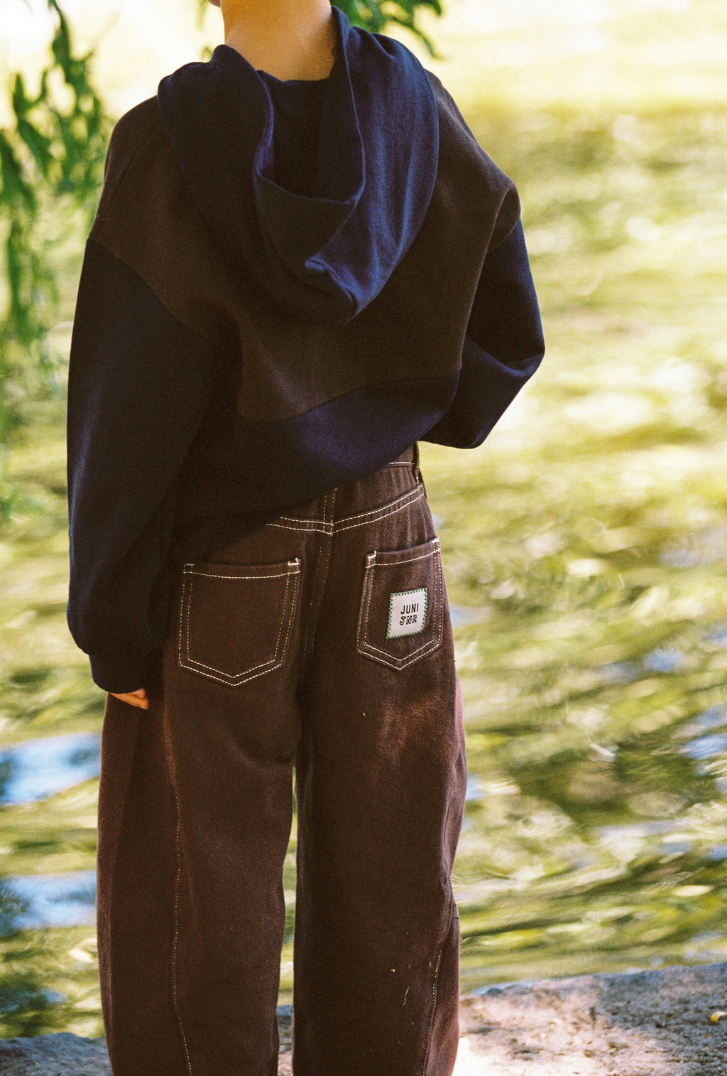 Dylan Barrel Leg Jean Cocoa