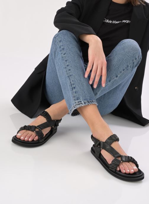 Soul Sandal Black