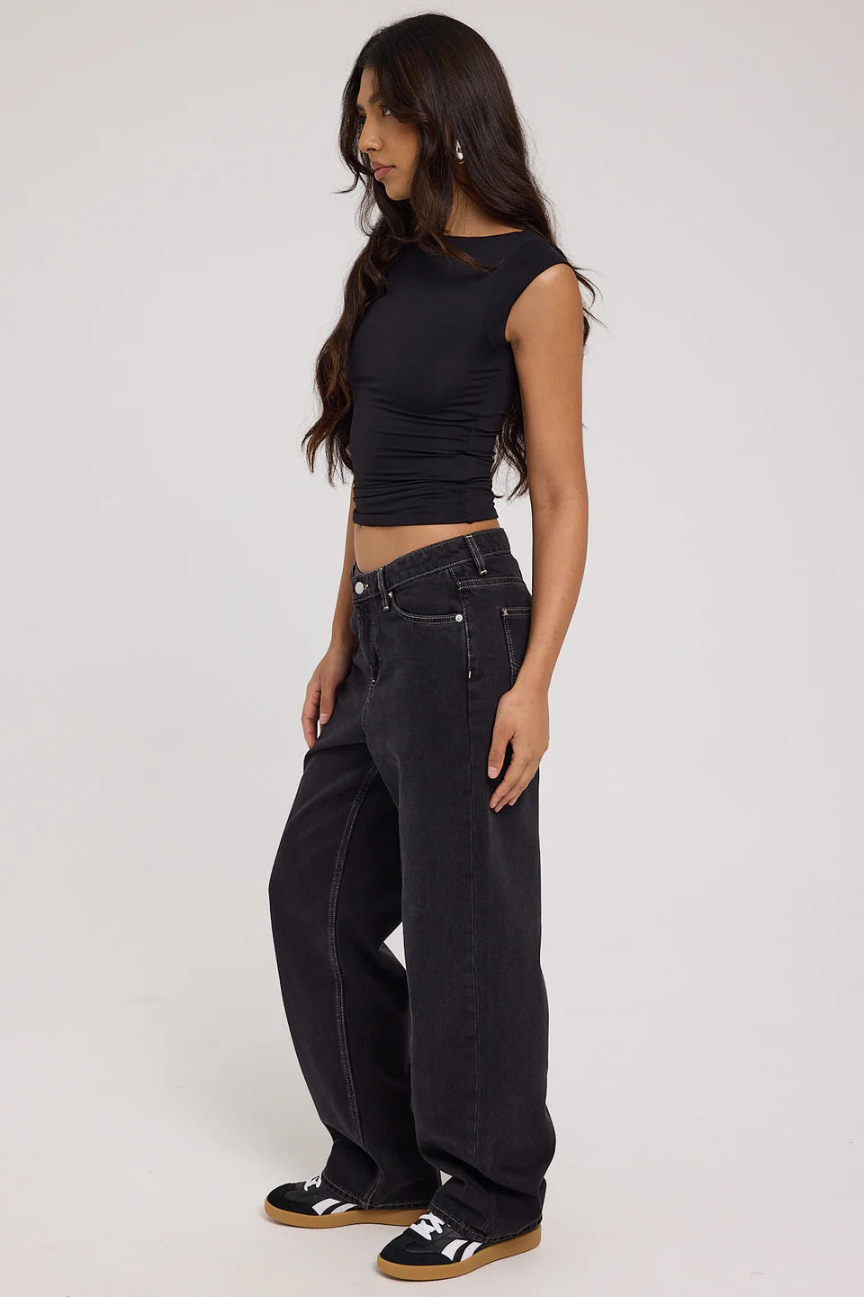 Mid Baggy Throwback Black