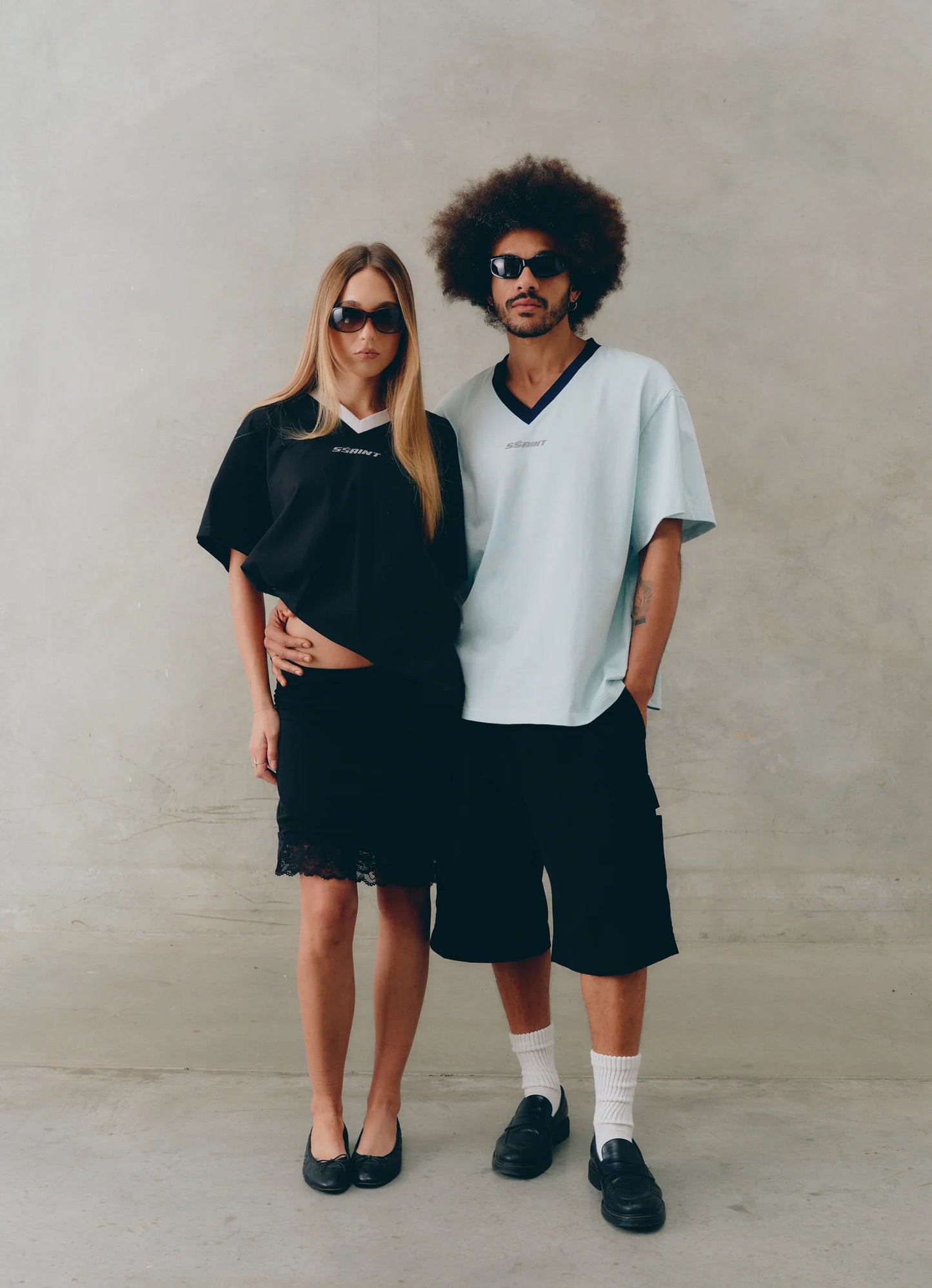 Reflective Tee V Neck Black