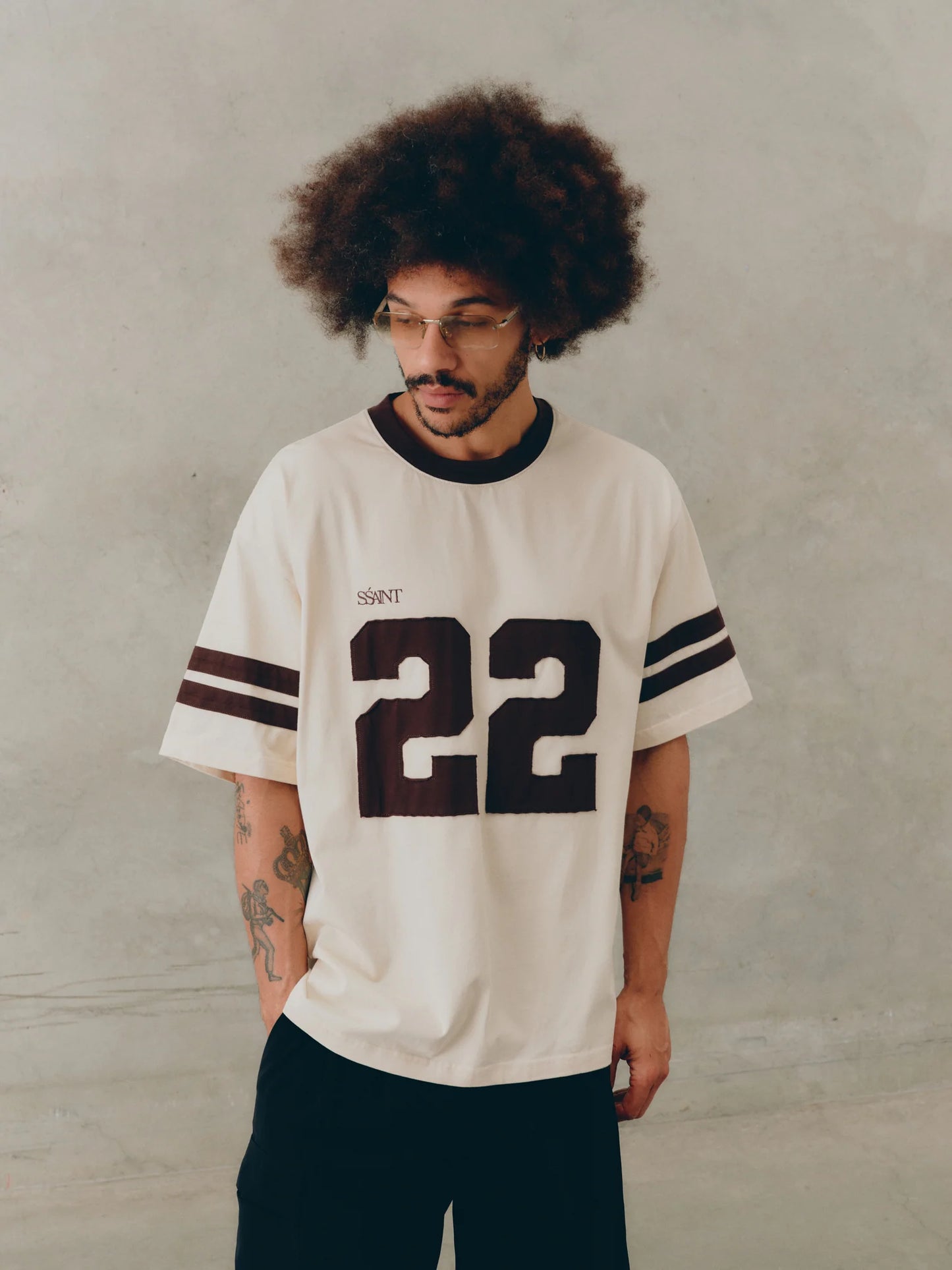 22 Motion Tee Cream Espresso
