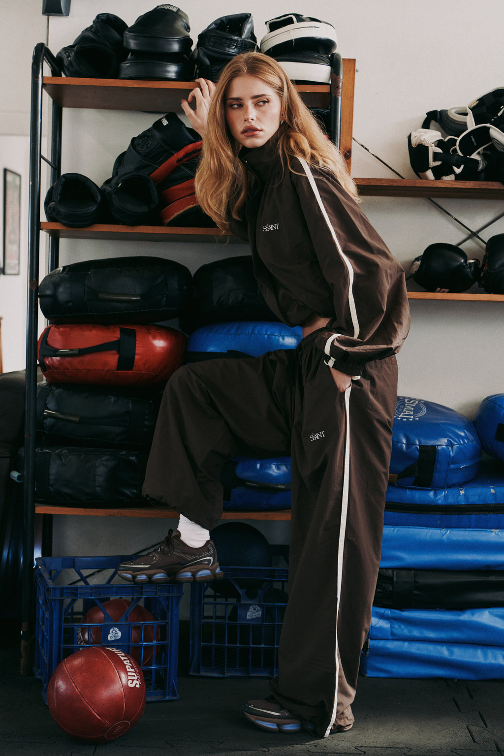 Windbreaker Loose Pant Brown