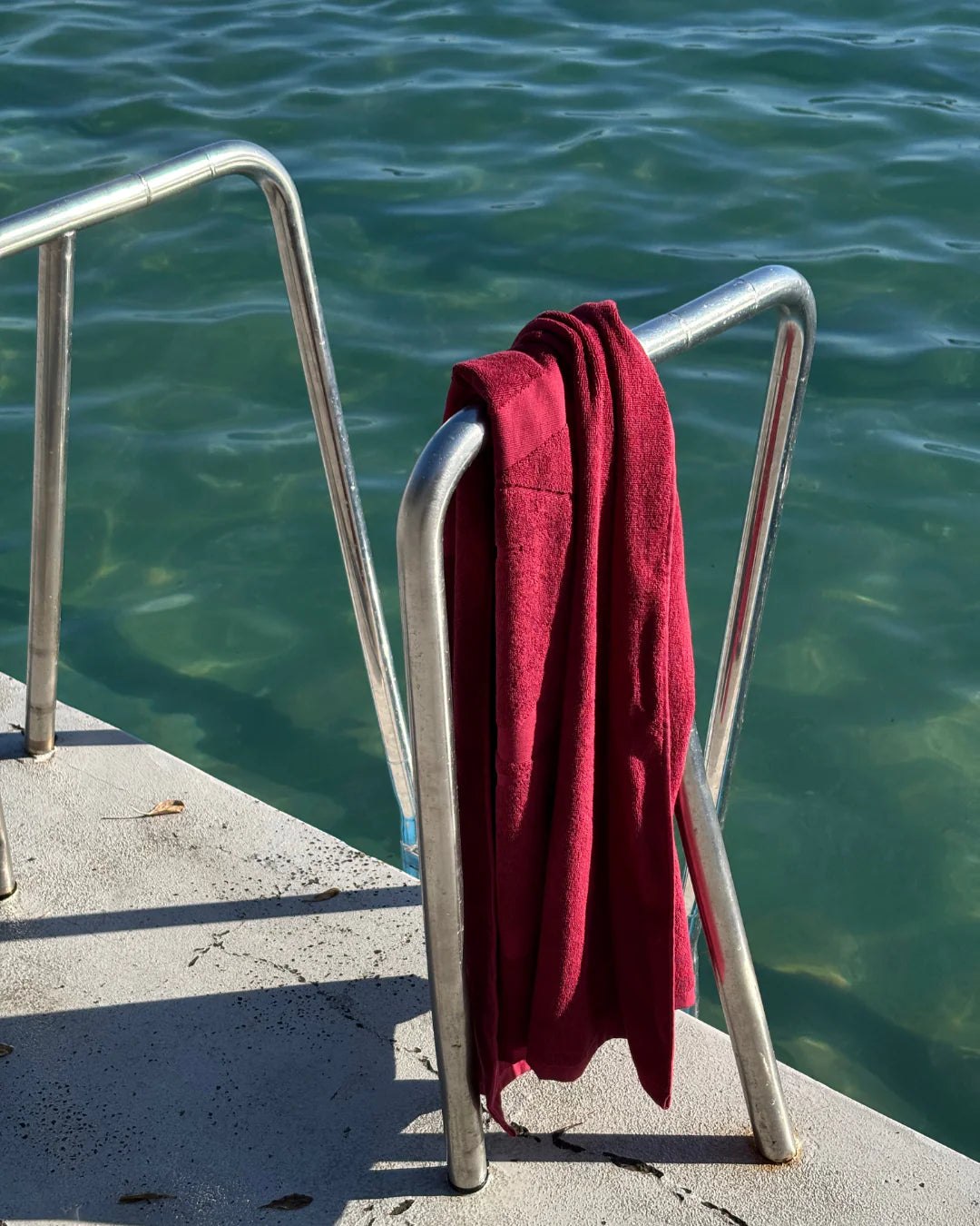 SSAINT Cherry Towel