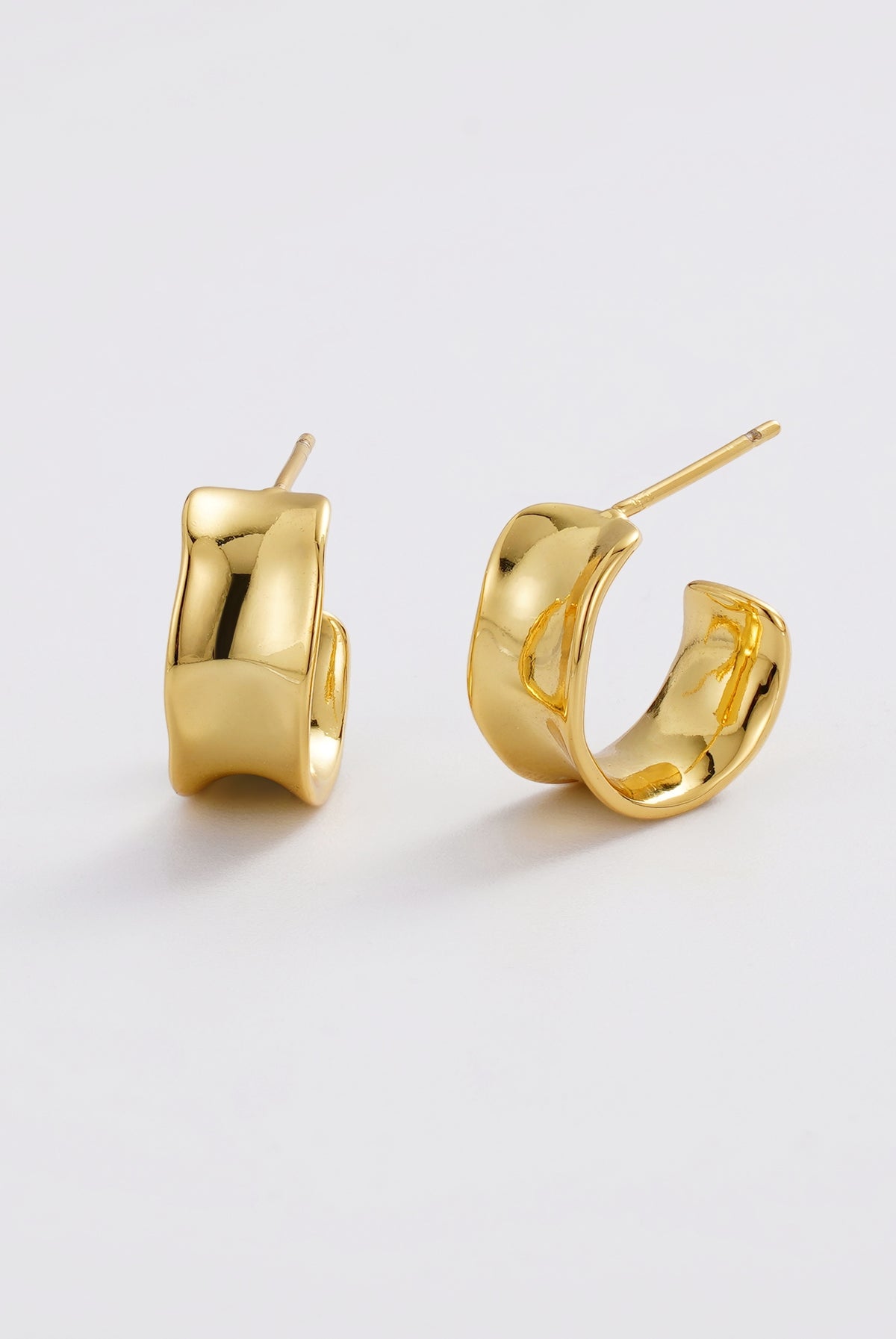 Nina Hoop Gold