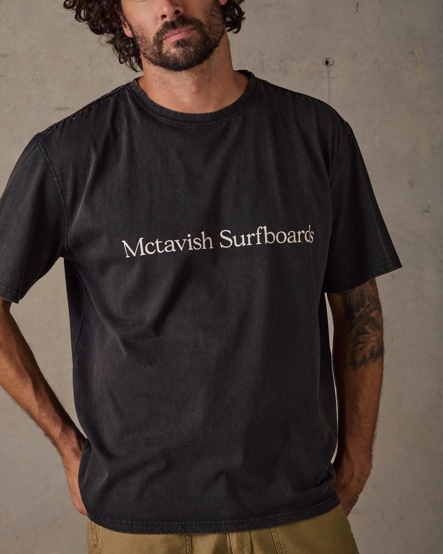 Boxy Serif Tee Black