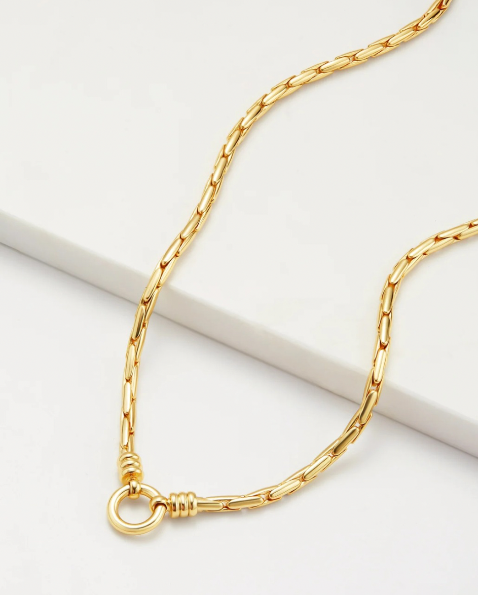 Phoebe Necklace Gold