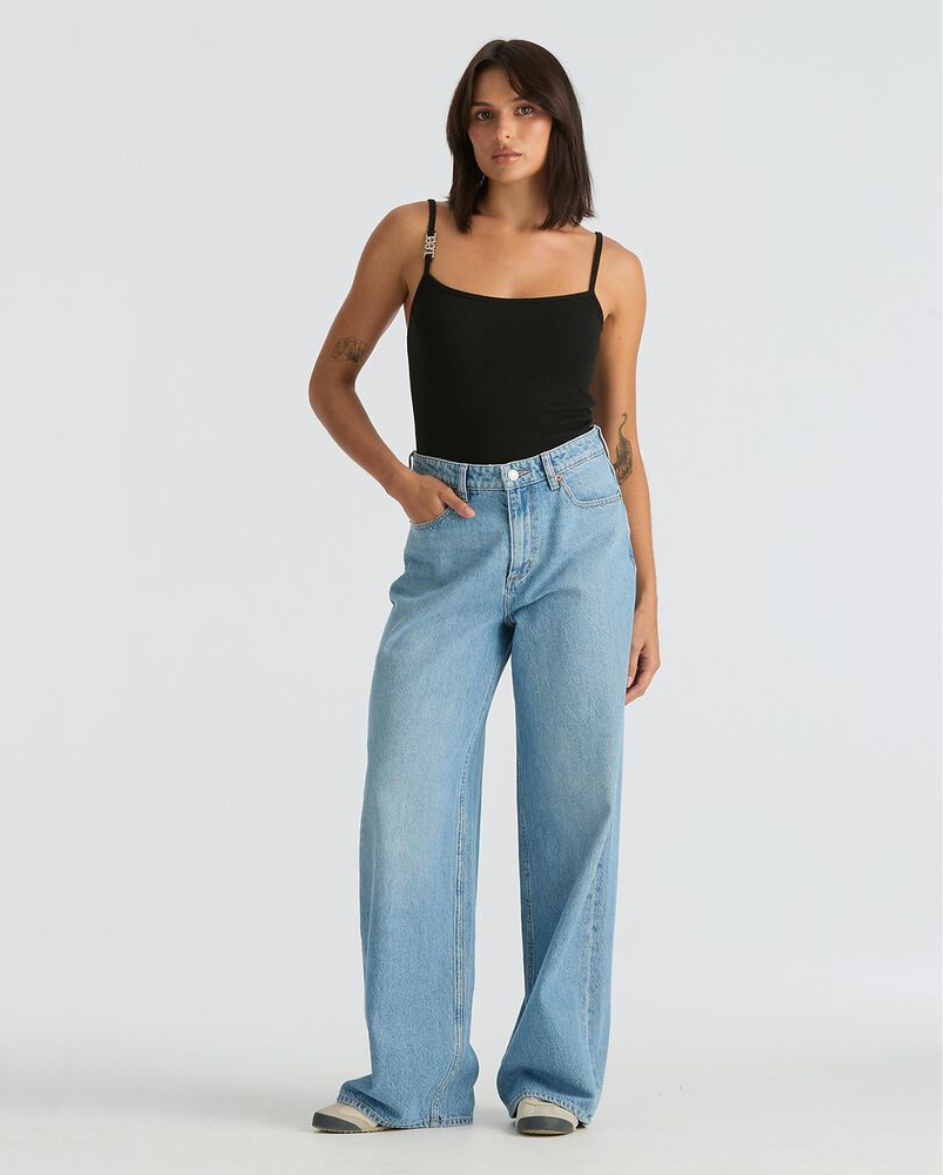 Mid Slouch Downtown Fade Jeans