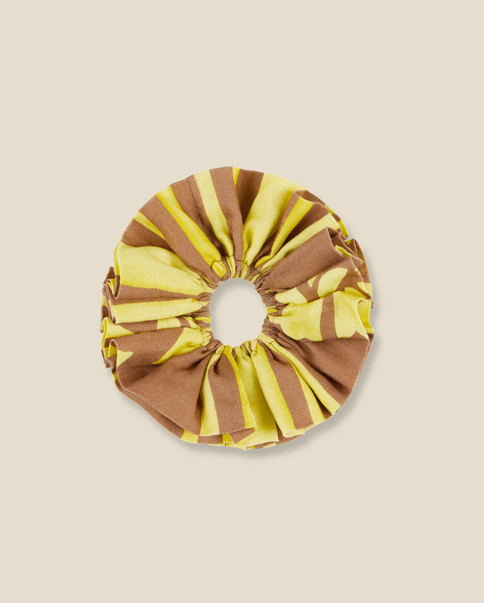 Ruffle Scrunchie Clove Dulce