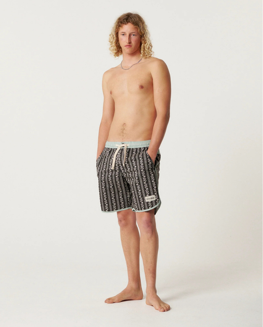 Holiday Trunk 17Inch Phantom