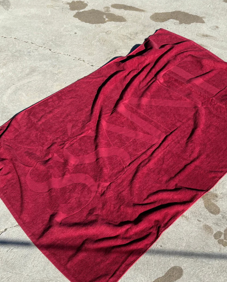 SSAINT Cherry Towel