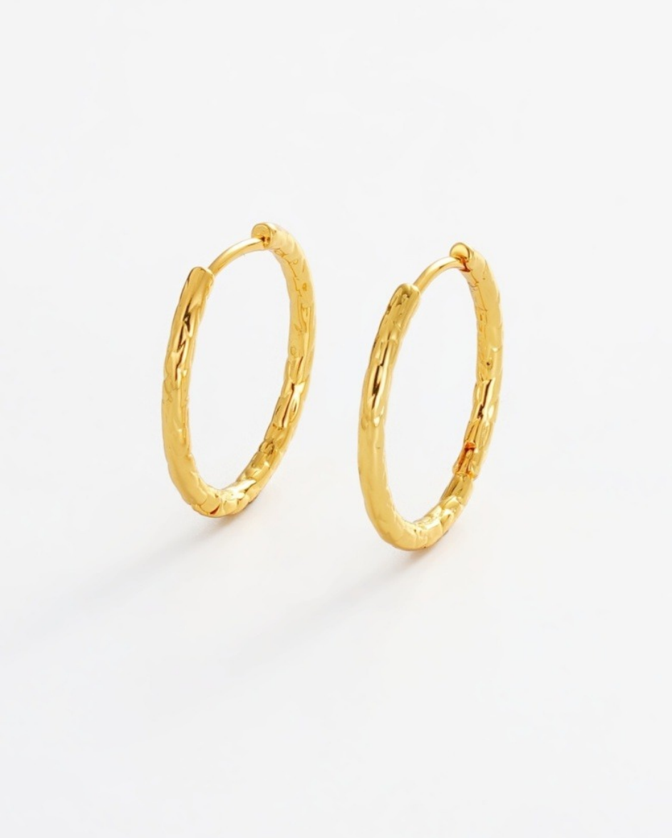 Lily Hoop Gold