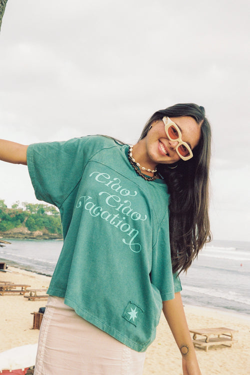 Boyou Vacation Crop Tee