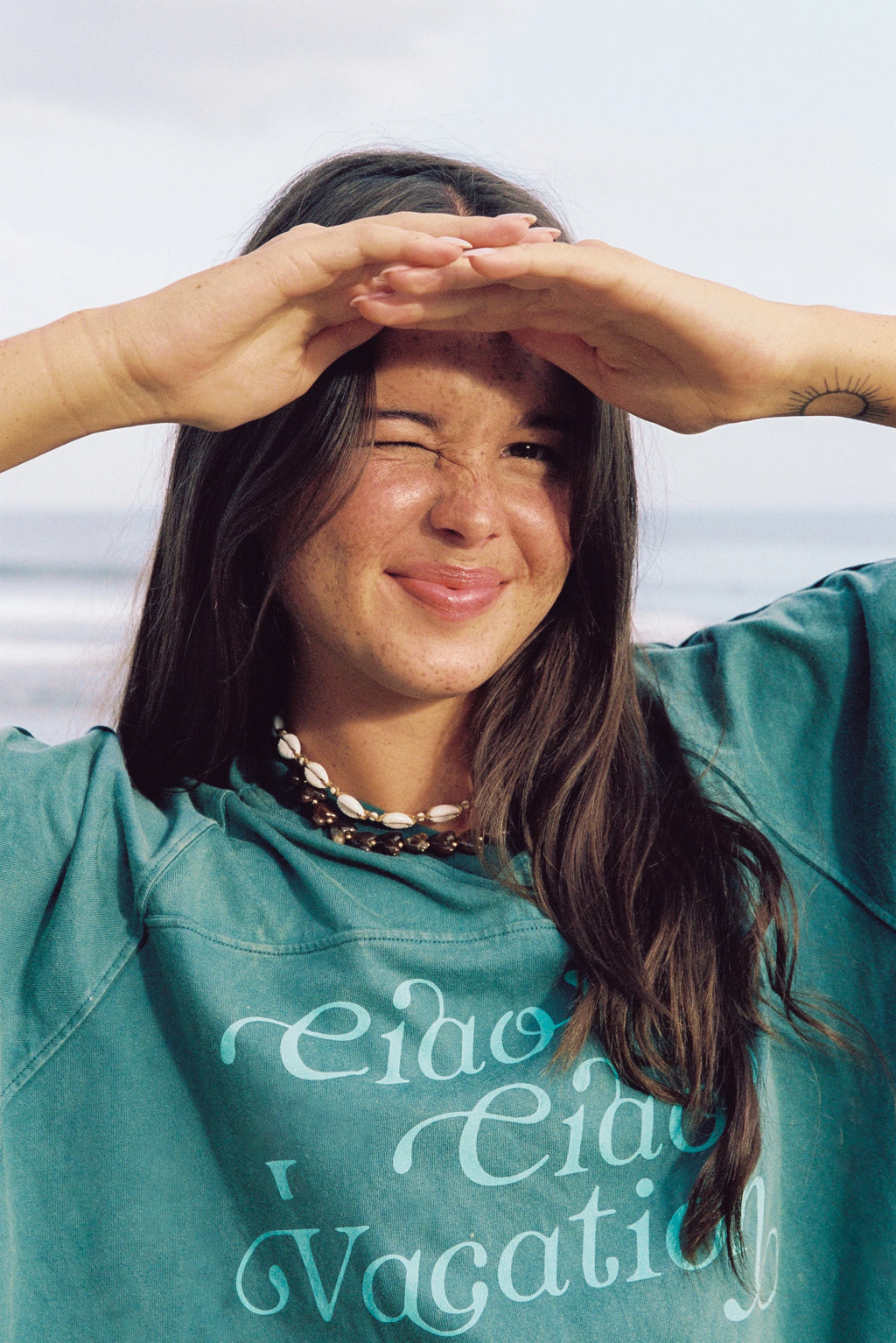 Boyou Vacation Crop Tee