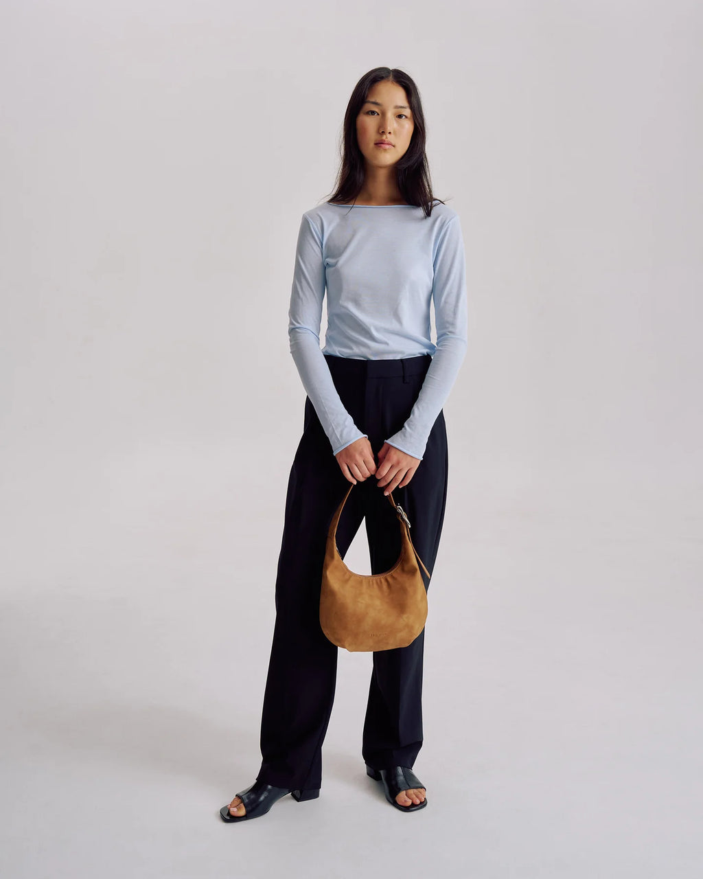Large Everyday Croissant Bag Caramel