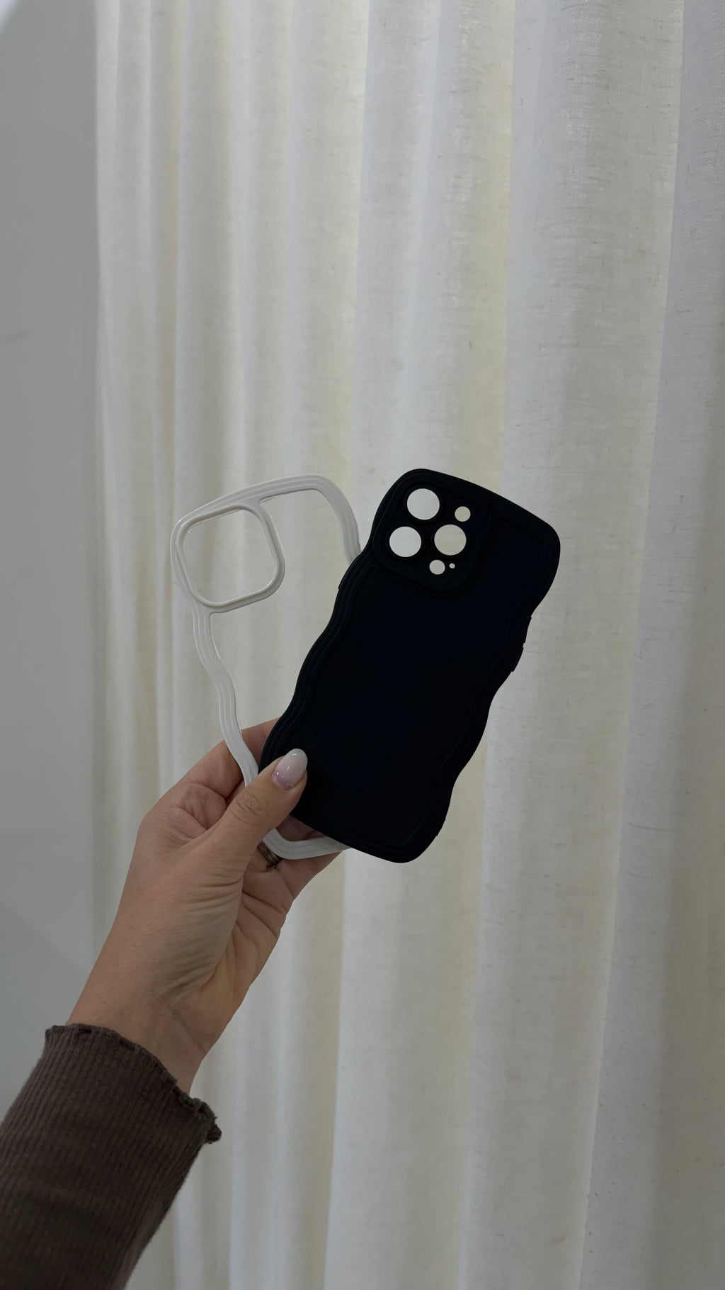 Black Wavy Phone Case