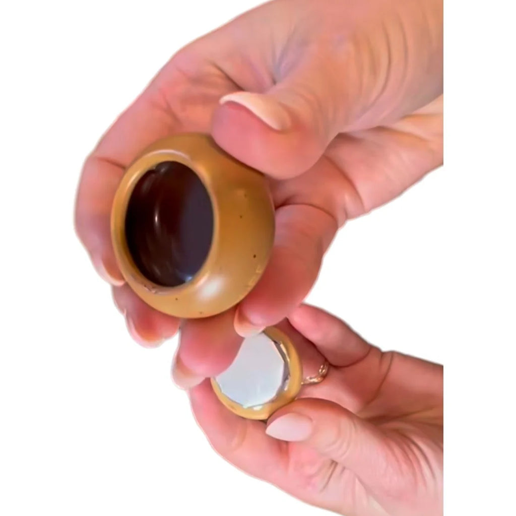 Mini Terre Lip Balm {brown}