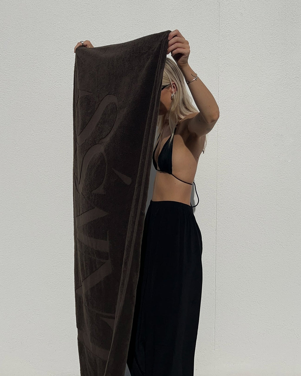 SSAINT Chocolate Towel