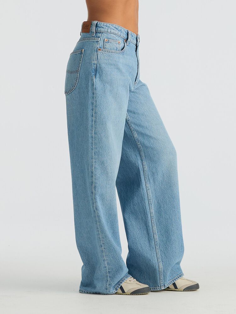Mid Slouch Downtown Fade Jeans