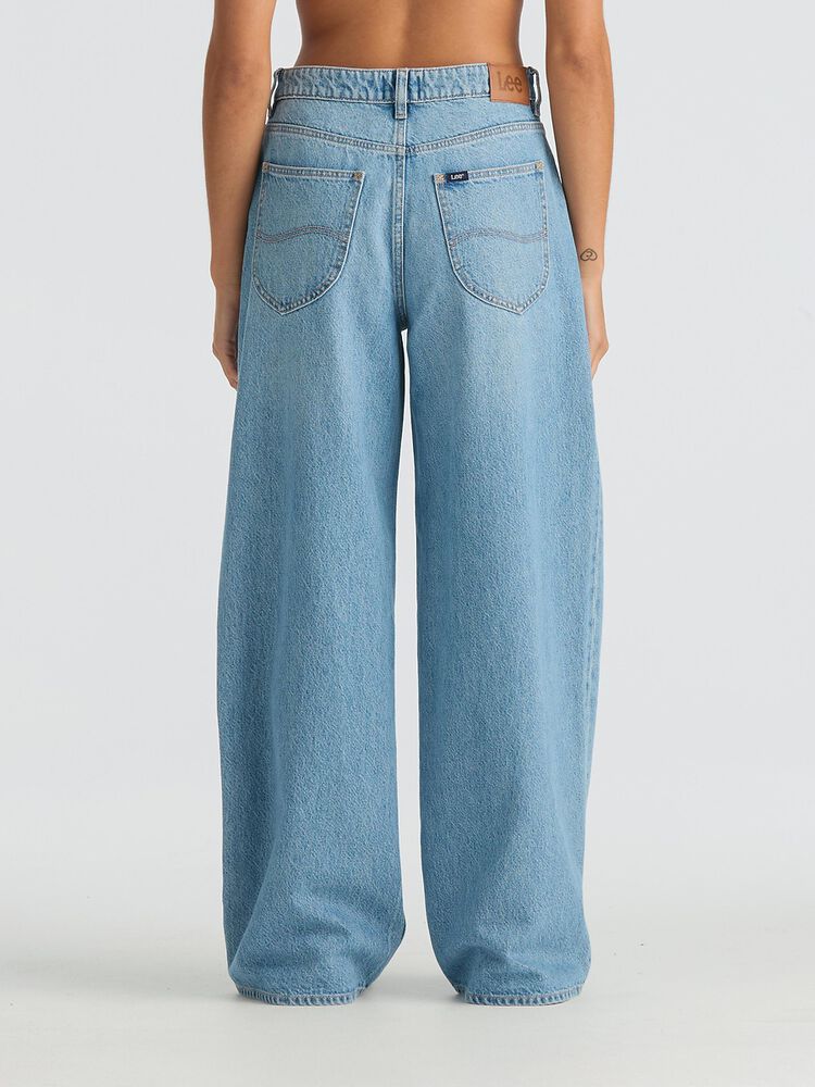 Mid Slouch Downtown Fade Jeans