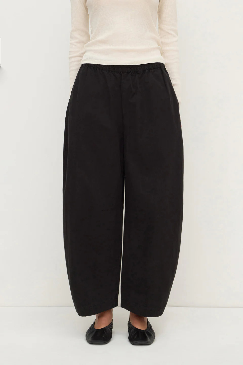 Lola Barrel Pant Black