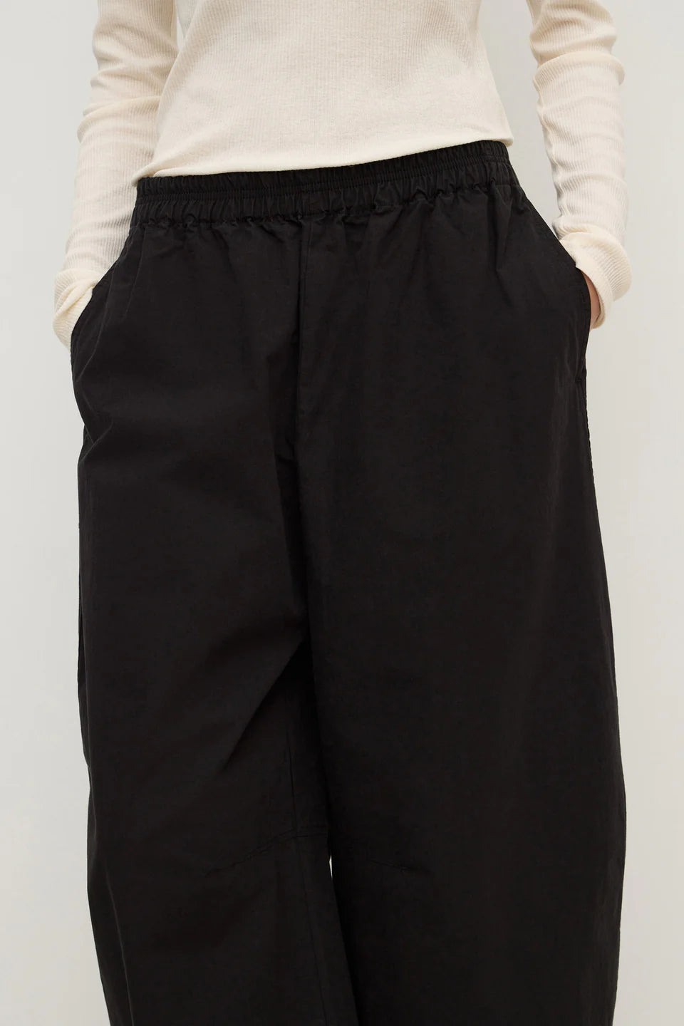 Lola Barrel Pant Black