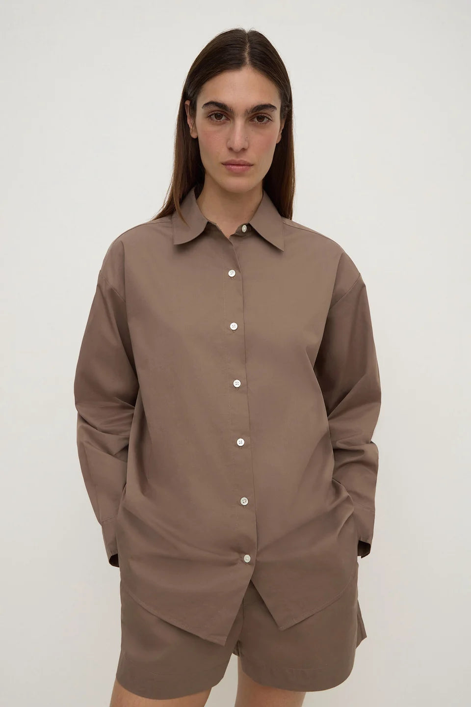 Micha Poplin Short Dark Sand