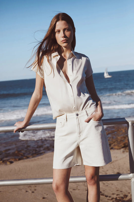 Mid Rise Vintage Denim Short Ecru