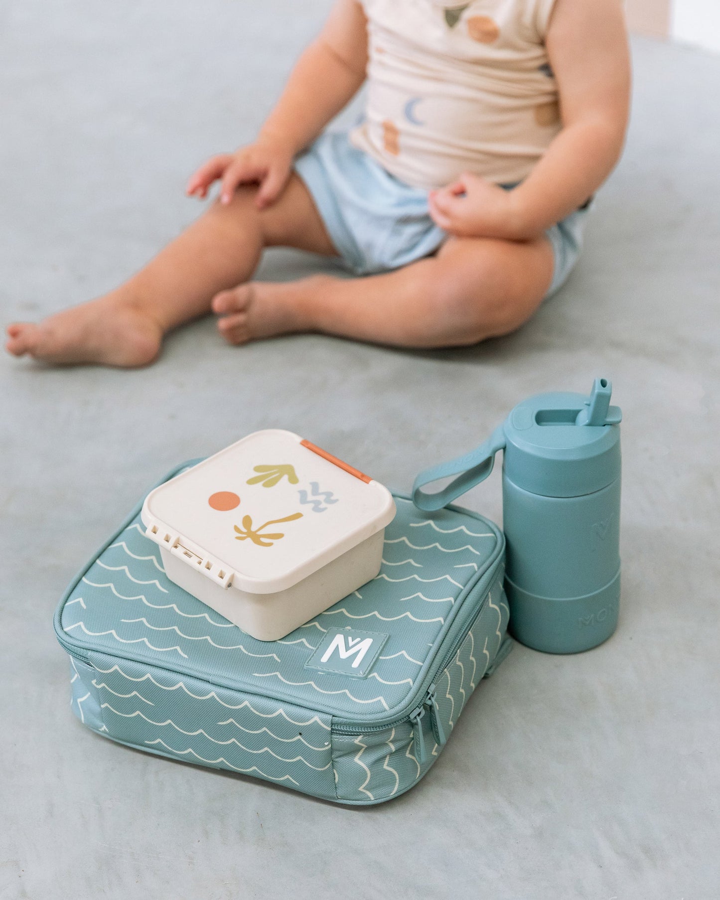 Insulated Lunch Box Wave