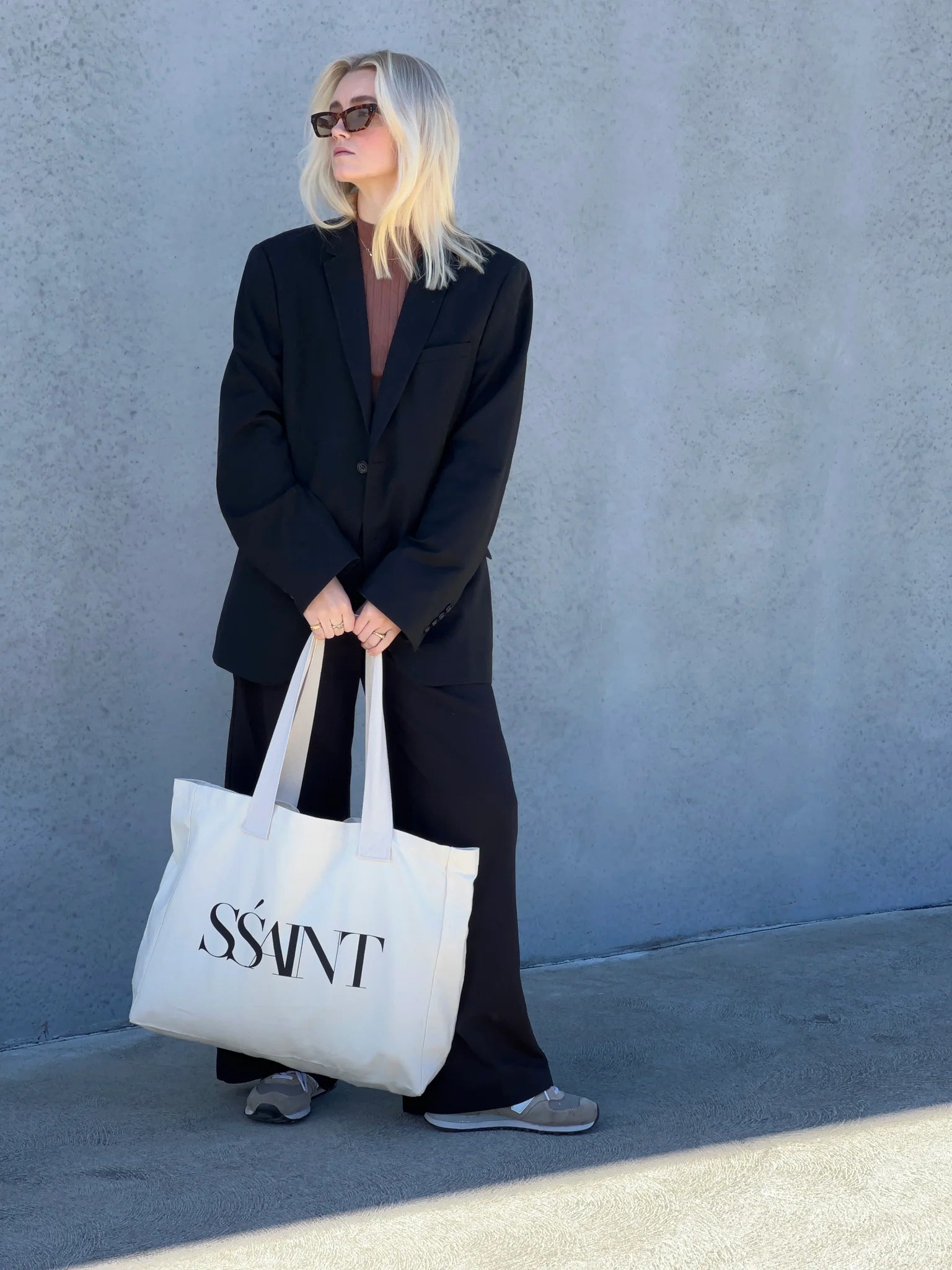 SSAINT Tote