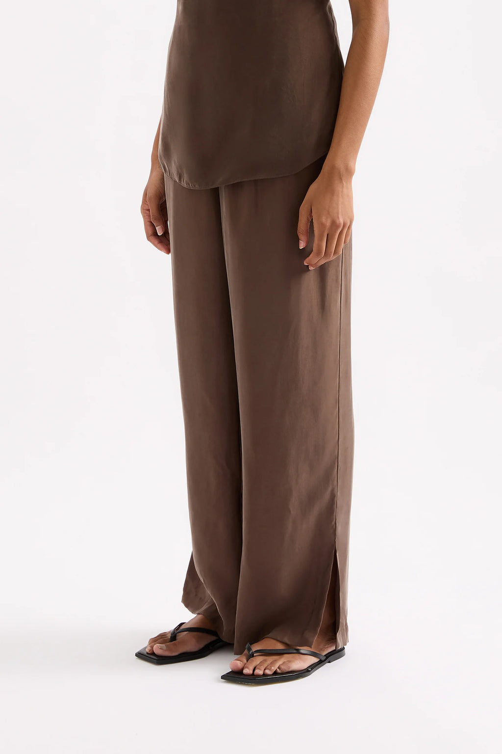 Linnea Cupro Pant Clove