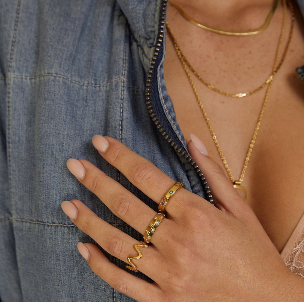 Nelly Gold Ring