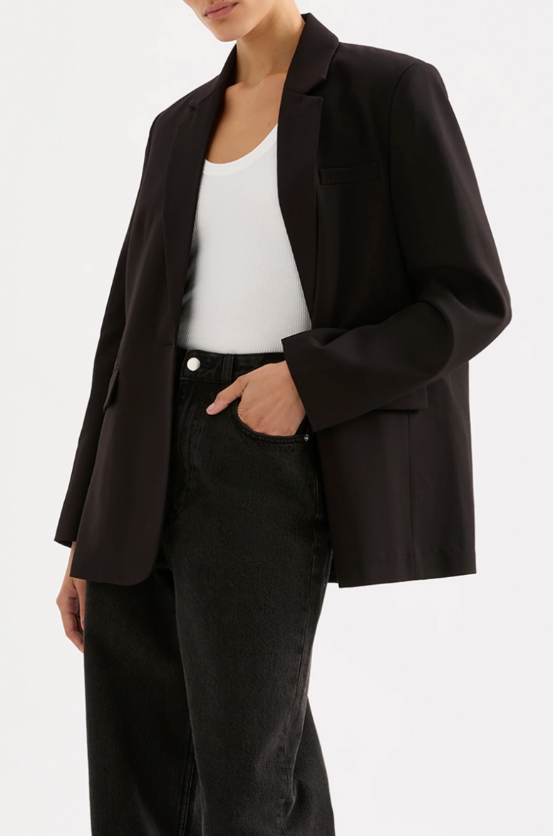 Orla Blazer black