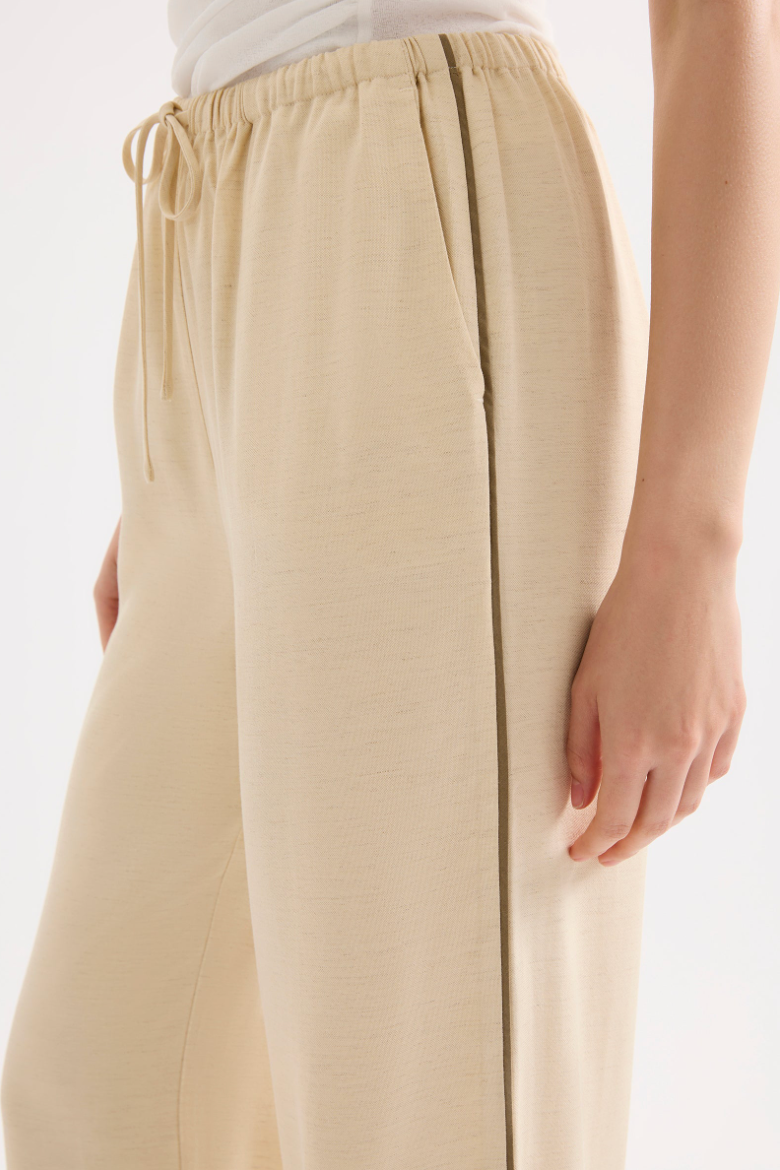 Garcia Pant Chamomile