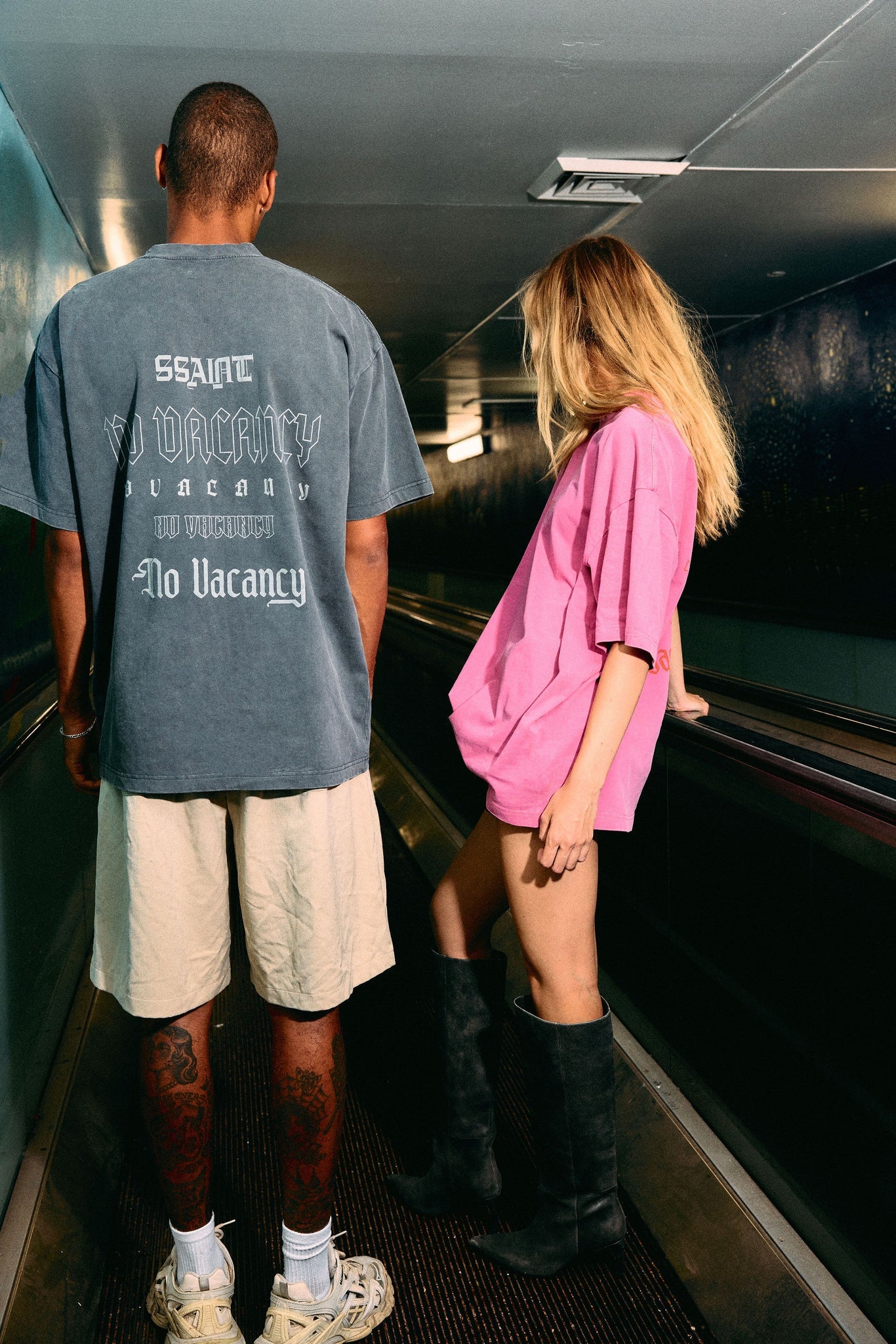 No Vacancy Tee Charcoal