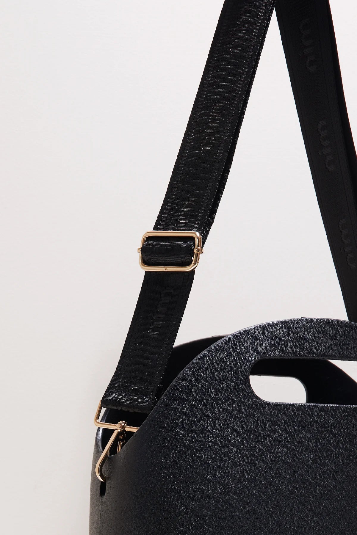 Shoulder Strap Black Mono & Gold