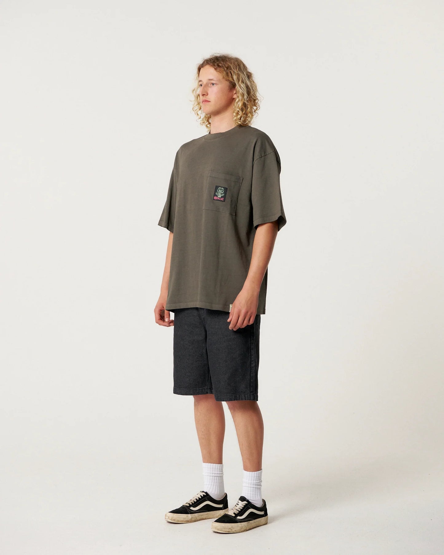 Jumbo Pocket Tee Ashphalt