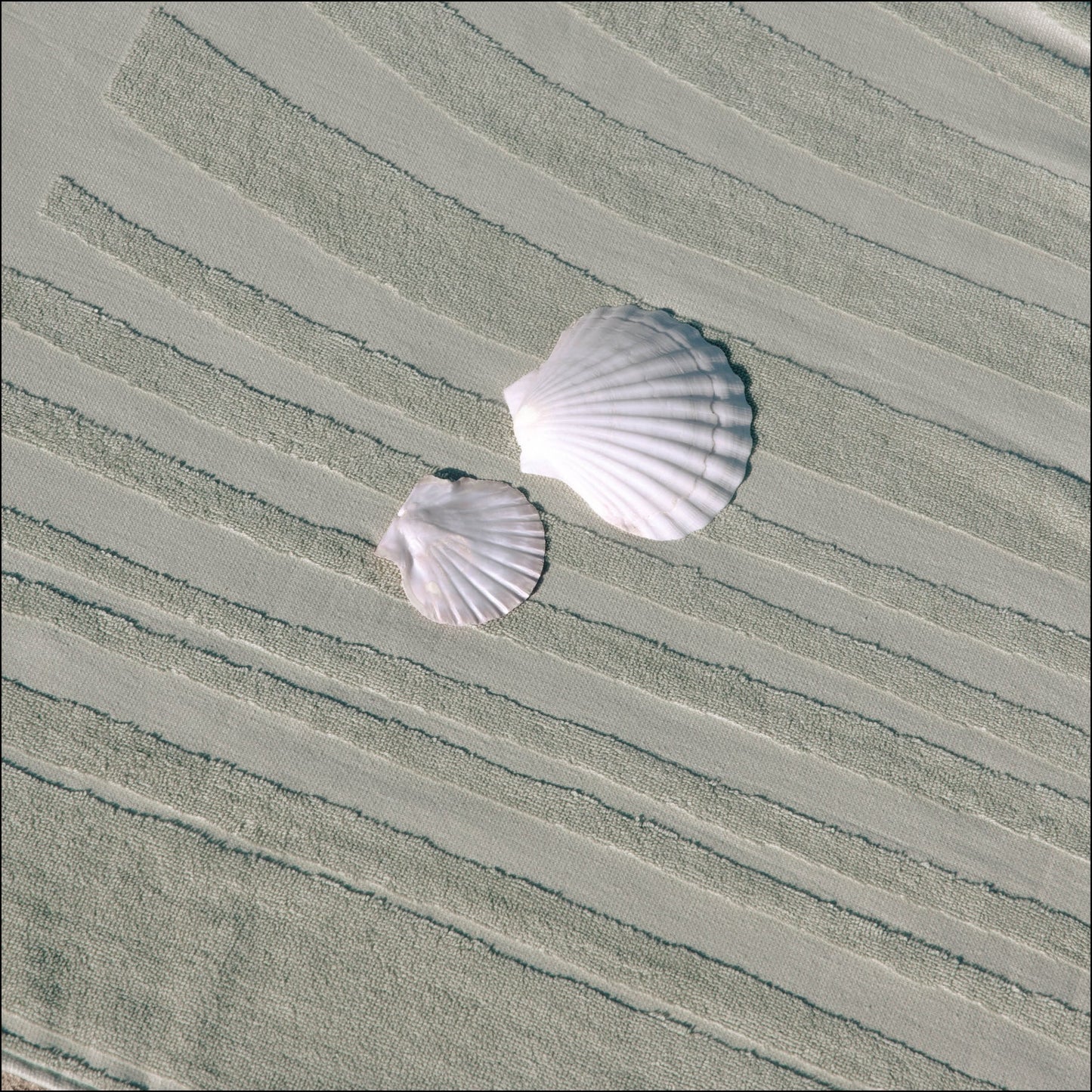 Tide Beach Towel Seagrass