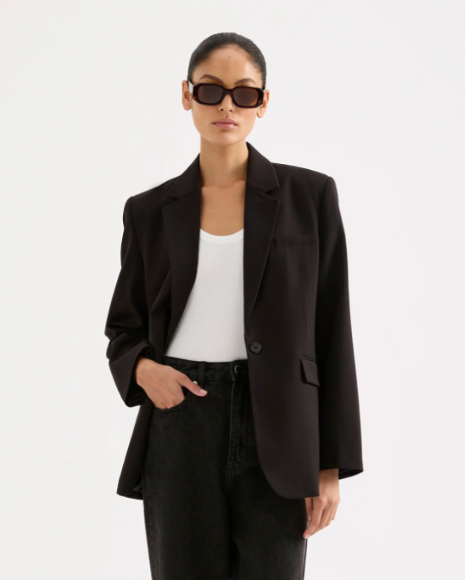 Orla Blazer black