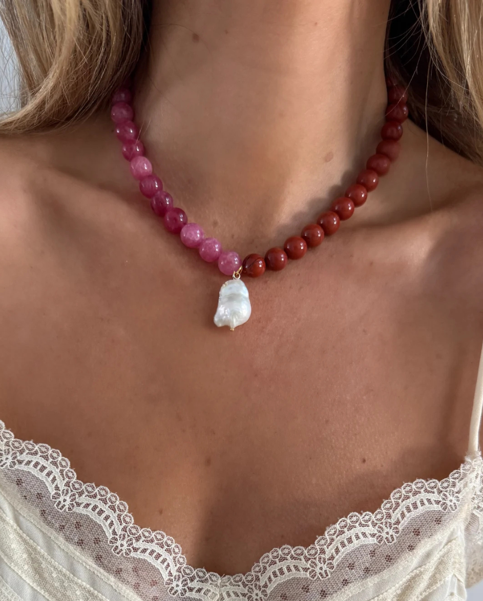 Splice Pearl Necklace