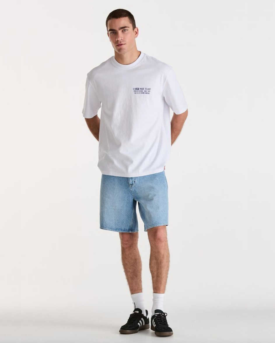 L-Four Short Skybound Blue