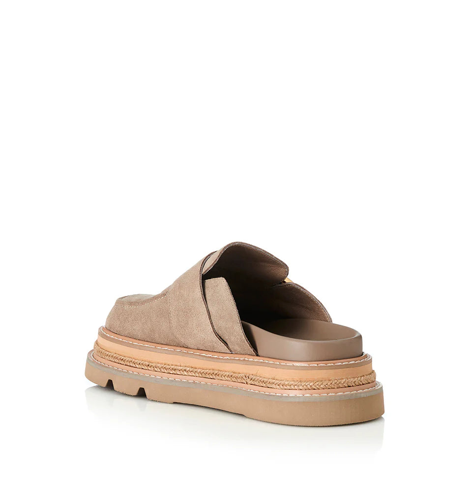 Vella Mule