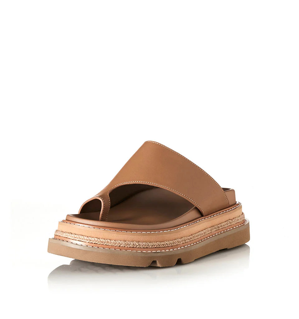 Venetia Camel Leather Sandal