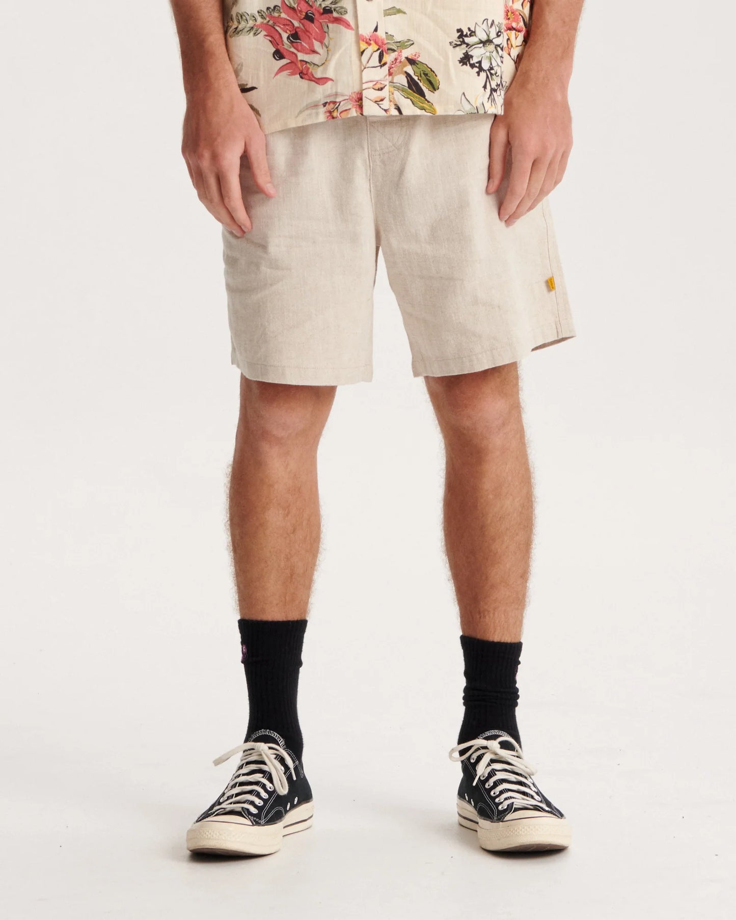 Mens Linen Short Ecru