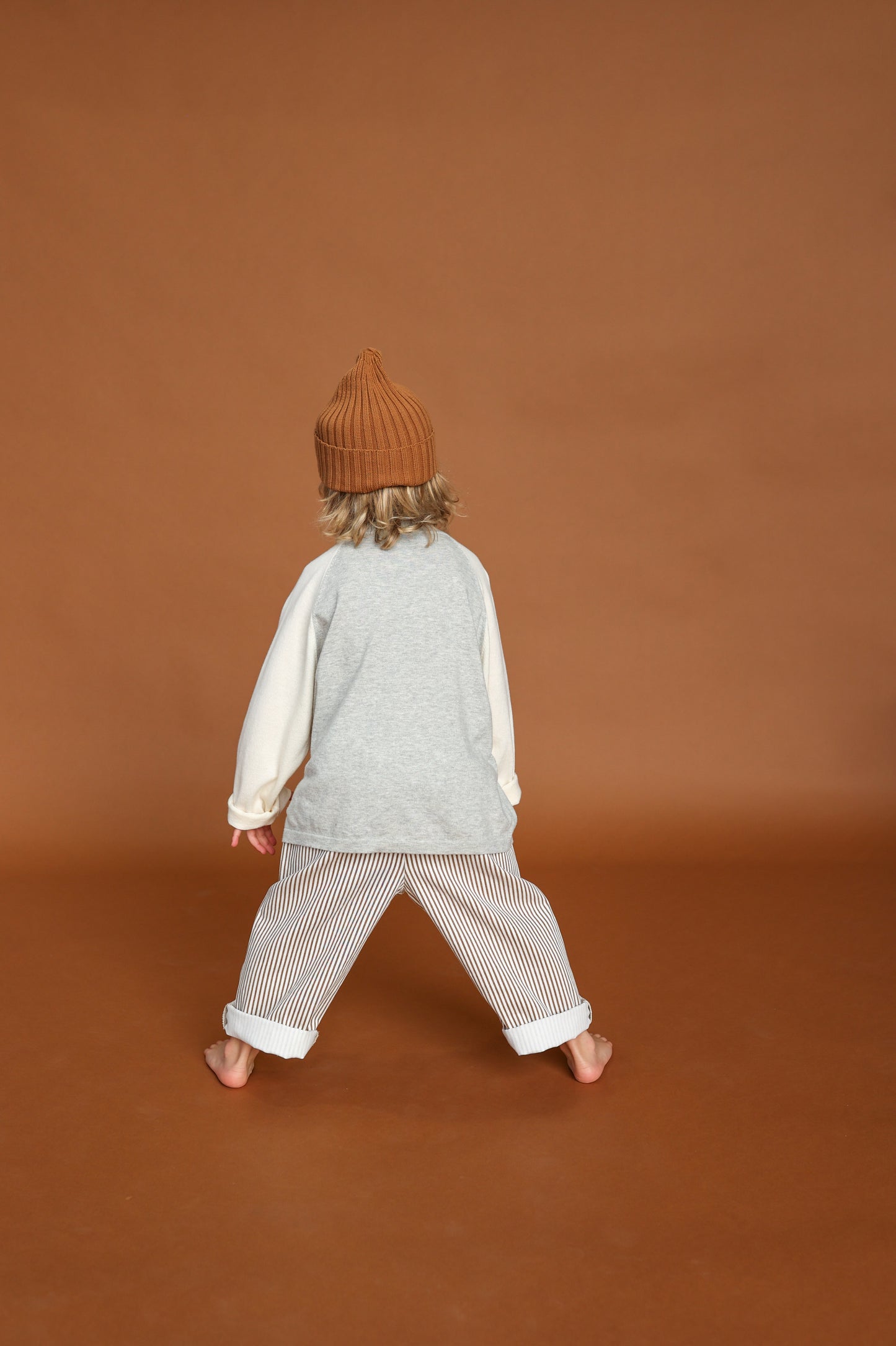 Raglan LS Tee Grey Marle