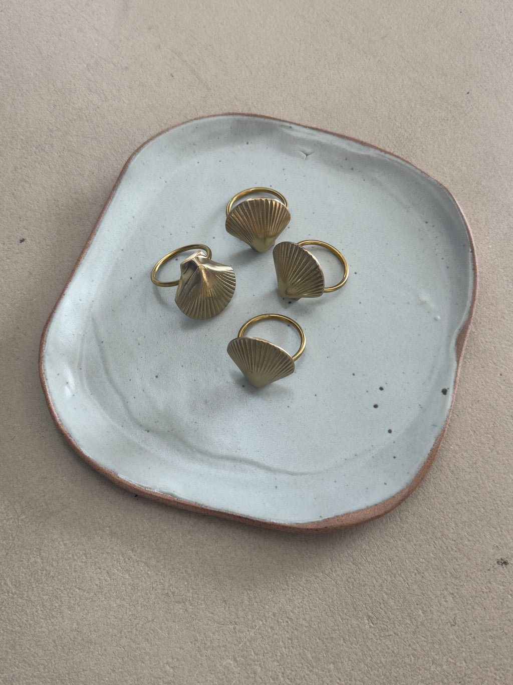 Brass Shell Napkin Holder Set