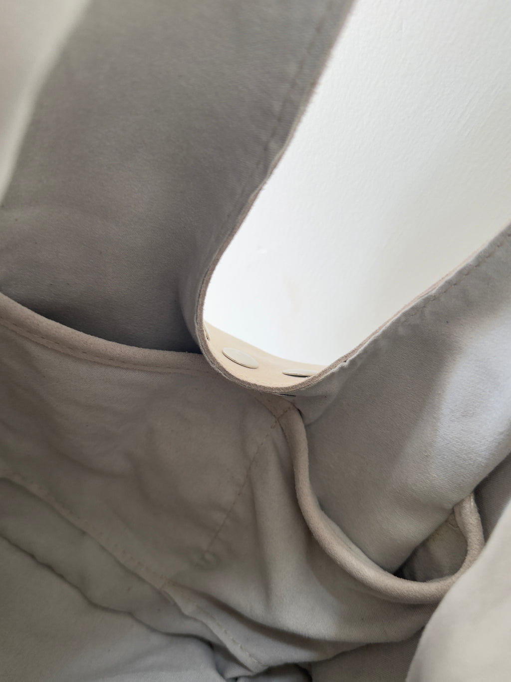 Leather Suede Stud Bag Ivory