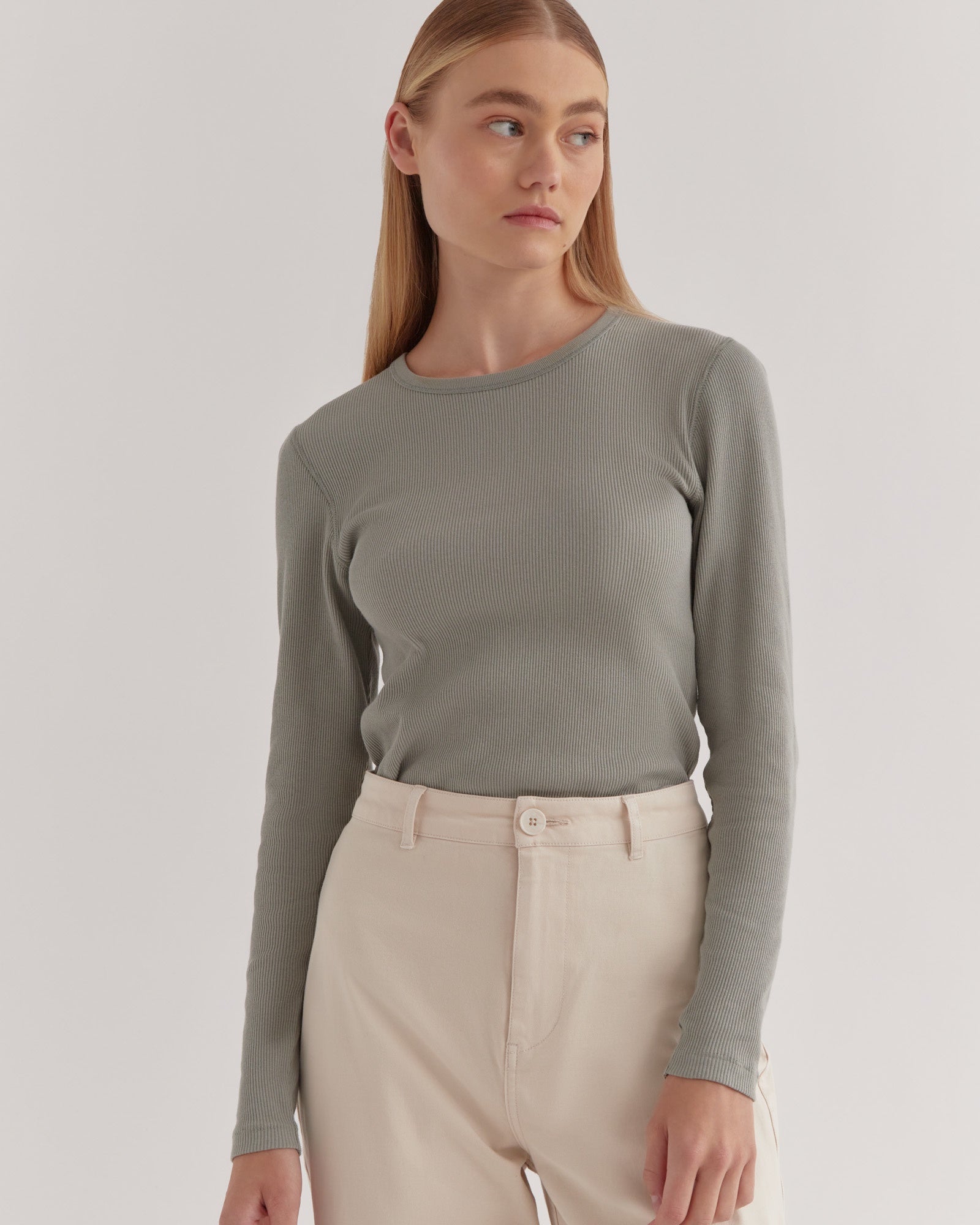 Aura LS Tee Green Fog