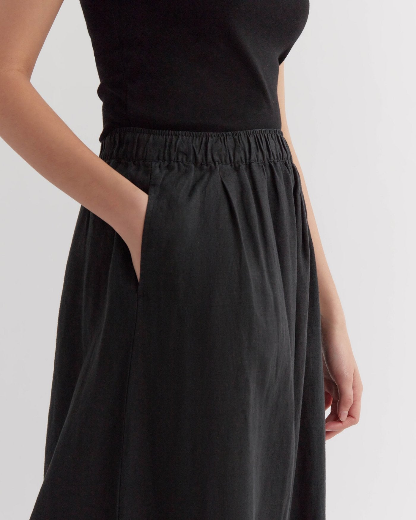 Noma Skirt Black