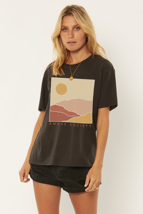 Painted Hills Tee Charcoal